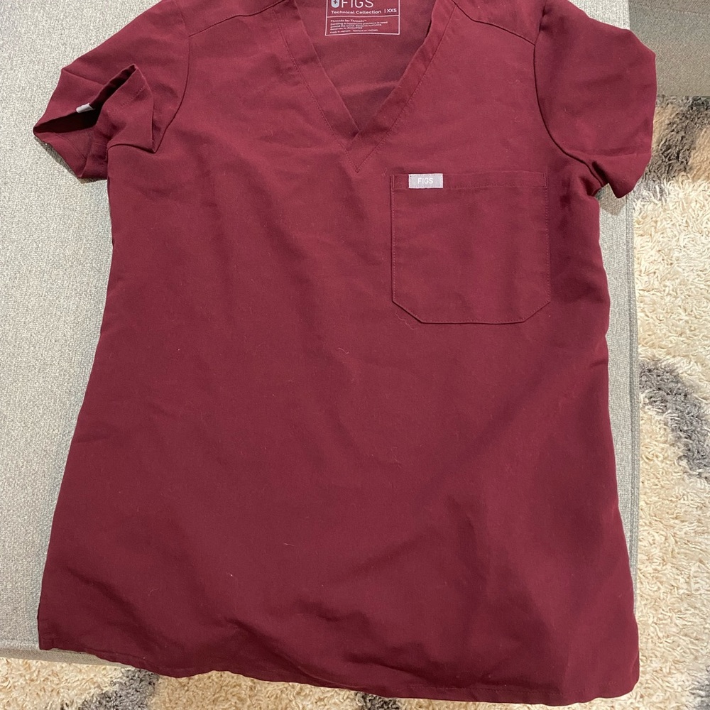 XXS FIGS BURGUNDY CATARINA TOP